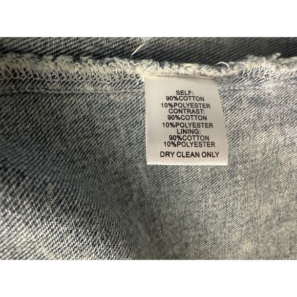 Veveret Women's Medium Wash Pearl And Rhinestone Denim Jacket Size Large NWT - Picture 11 of 12